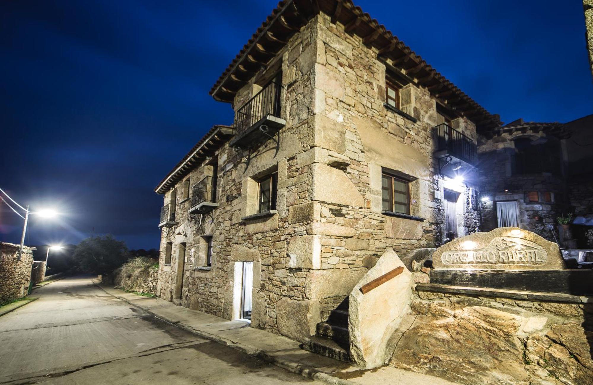 Camino De Hierro Villa Bermellar Exteriör bild