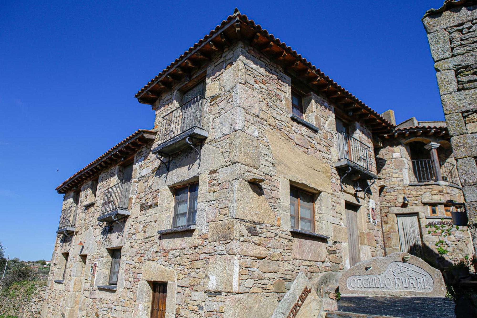 Camino De Hierro Villa Bermellar Exteriör bild